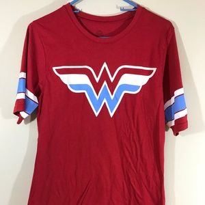 DC Comics Wonder Woman Tee Size 2XL
